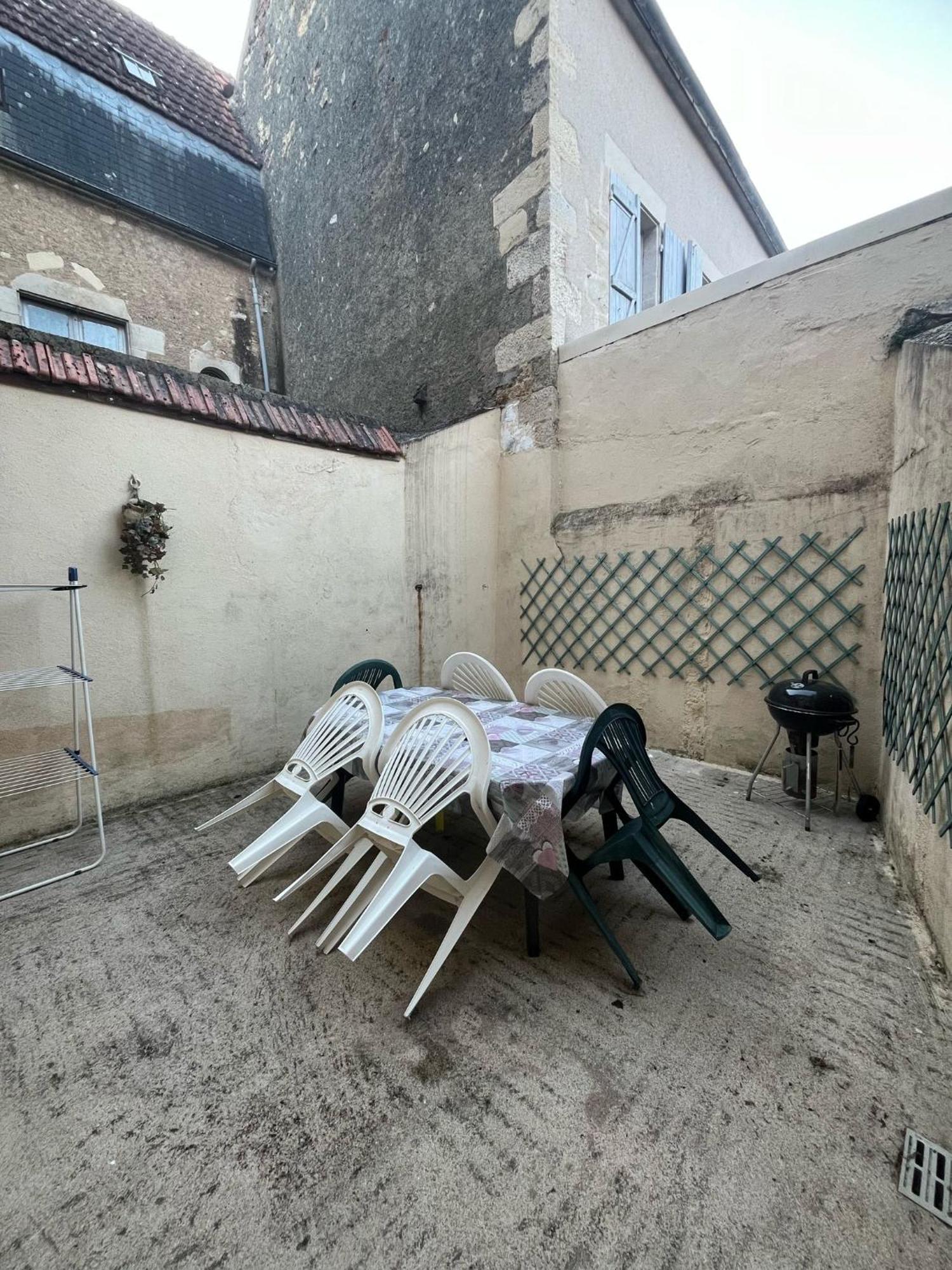 Le Gite Nivernais Varzy Dış mekan fotoğraf